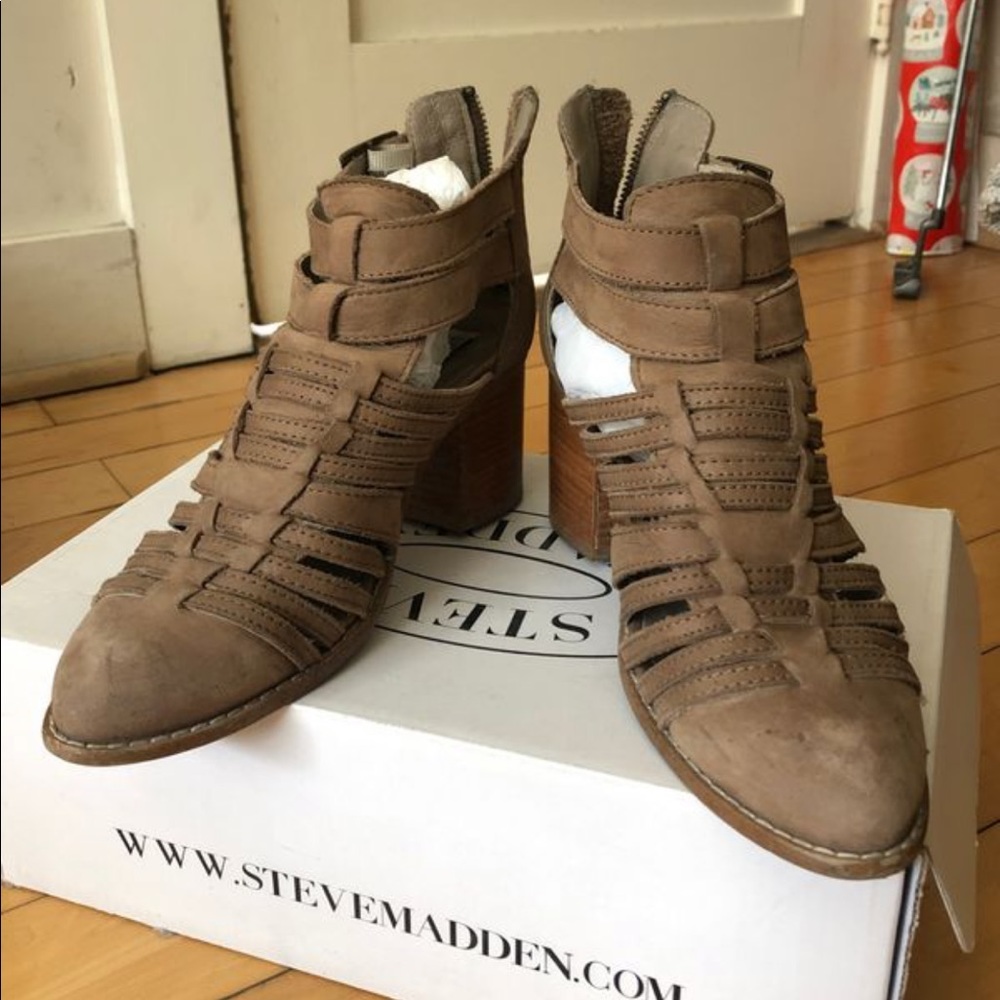 Steve Madden boots 7.5